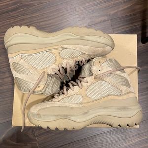 Yeezy Boots Tan (*Does Come with Original Box*)